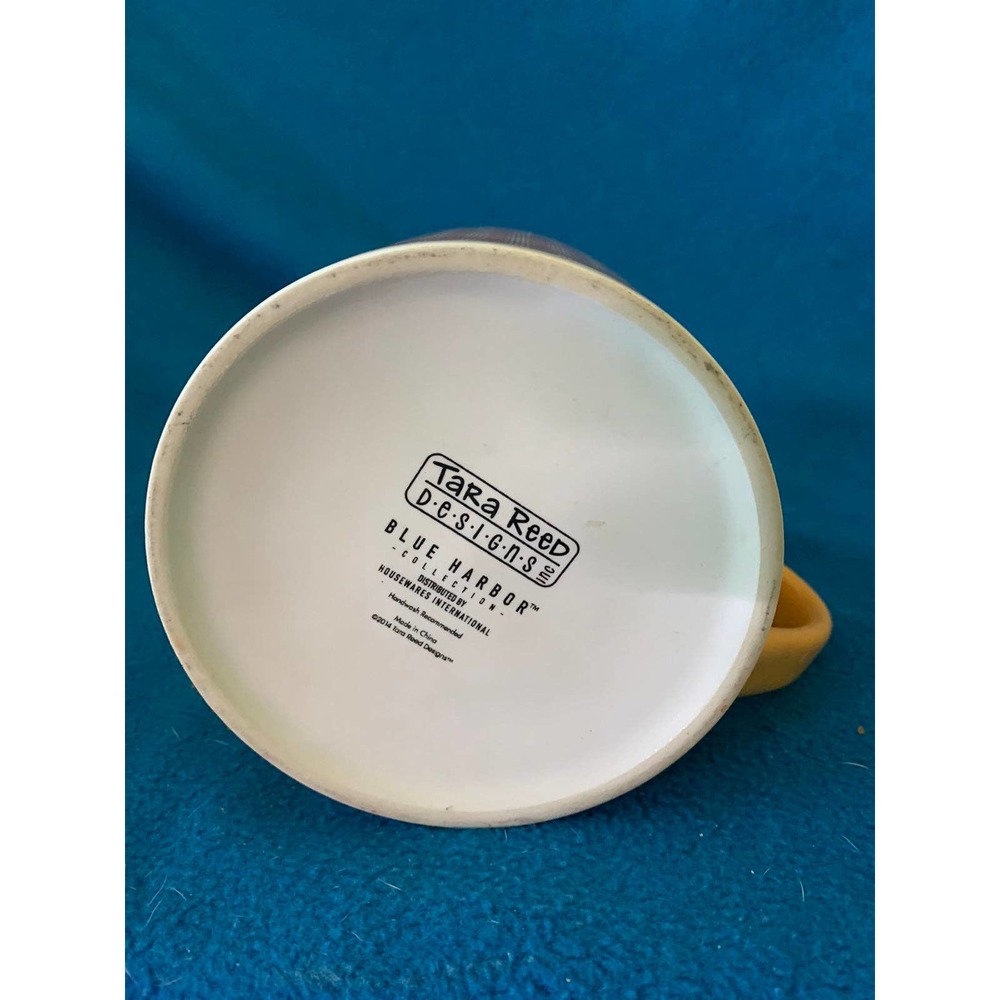 Tara Reed Houndstooth Mug - Picture 2 of 2